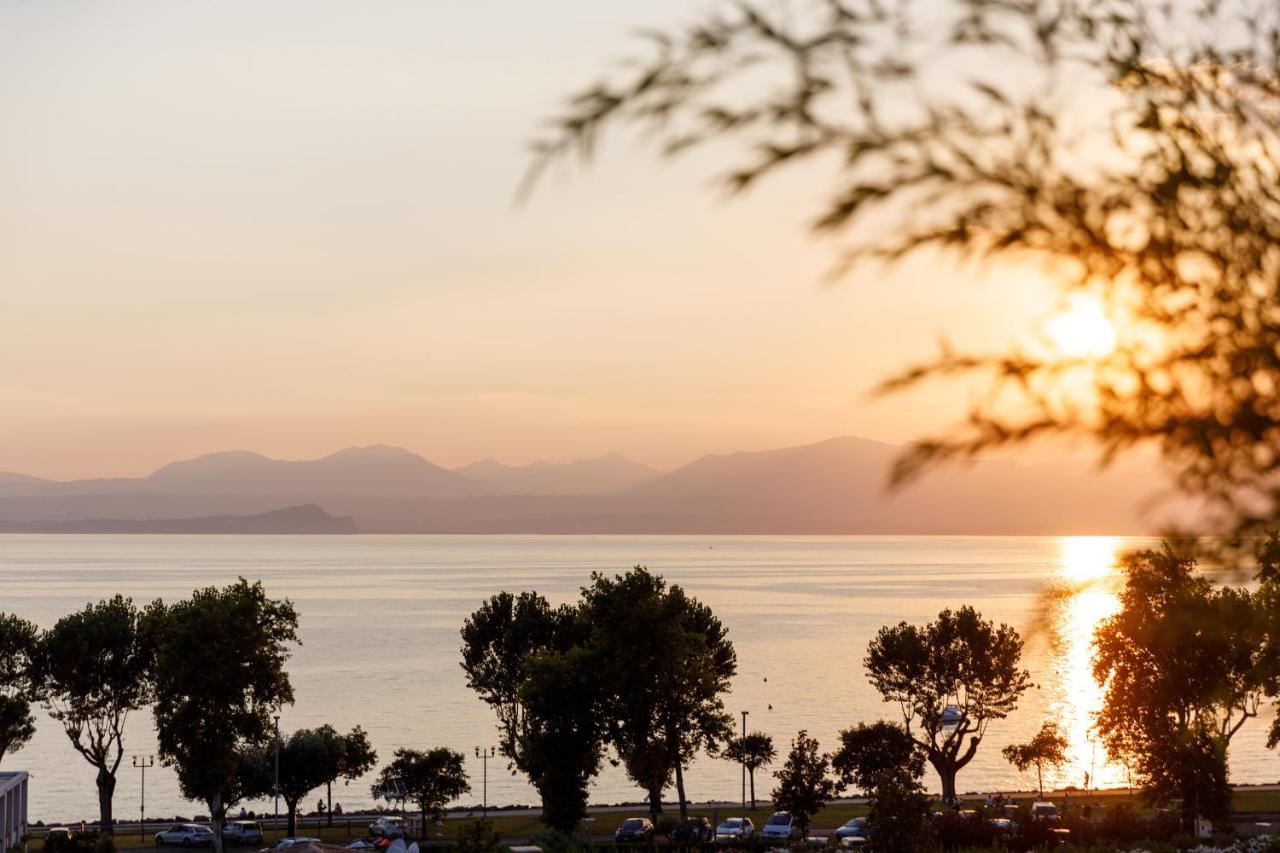 Art Hotel Ventaglio Bardolino Dış mekan fotoğraf